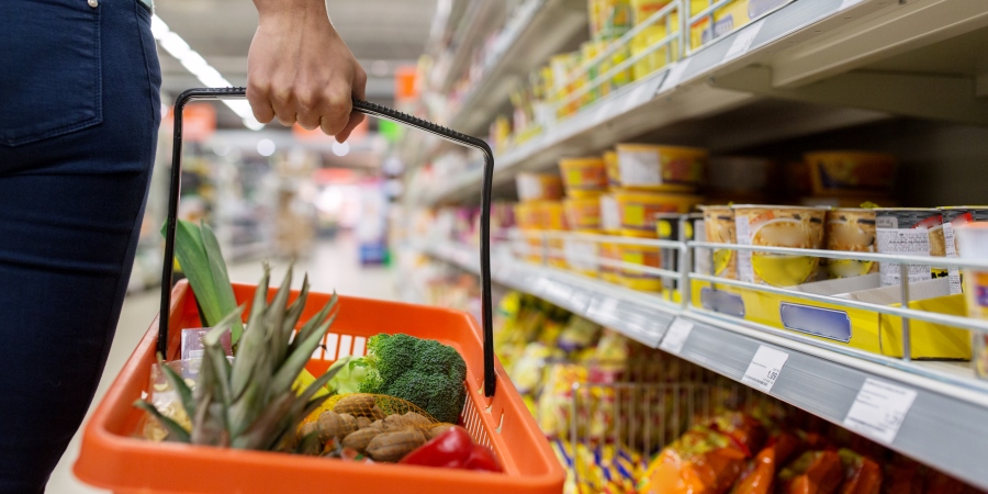 Plastic-free supermarket aisle opens in Amsterdam