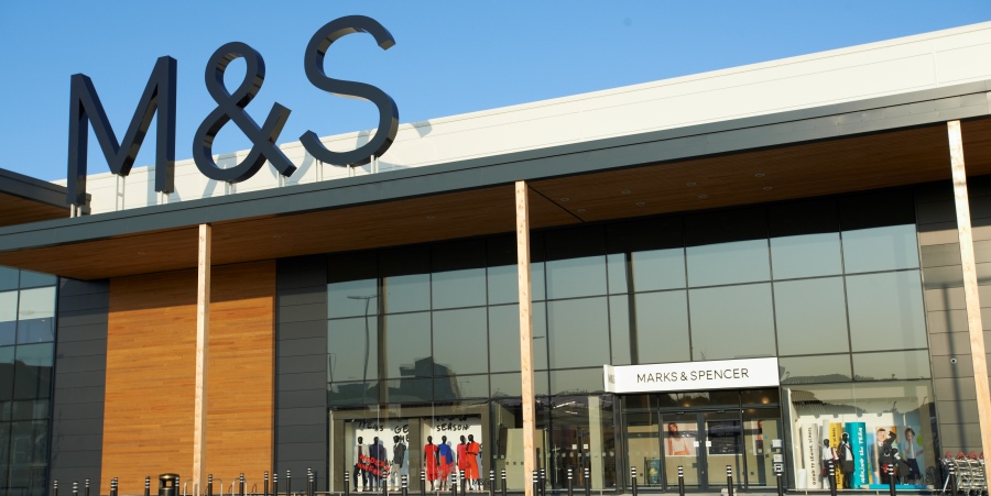 Marks and Spencer reports tough trading