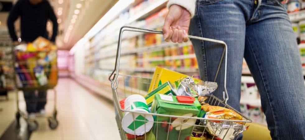 Supermarket sales slow as shoppers ‘Eat Out to Help Out’