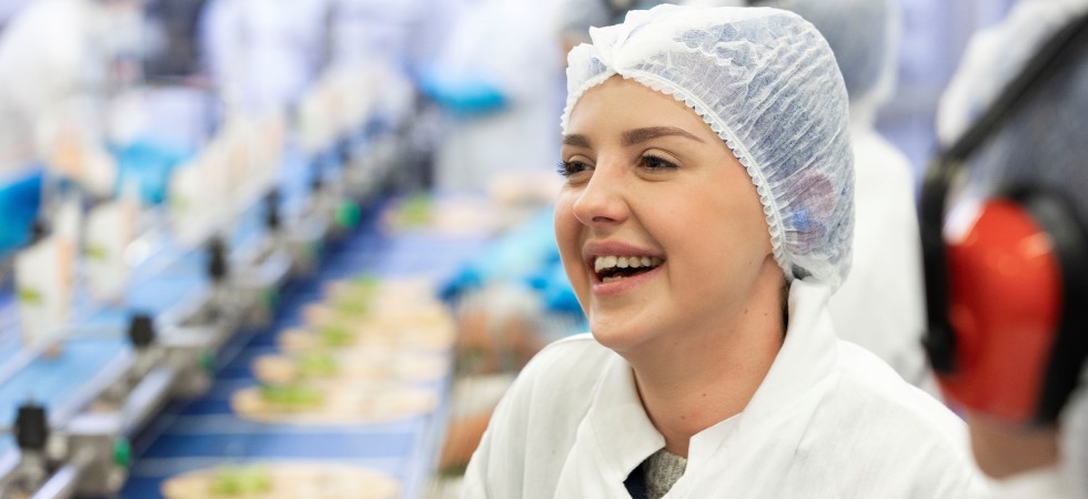Food industry continues to suffer labour and skills shortages