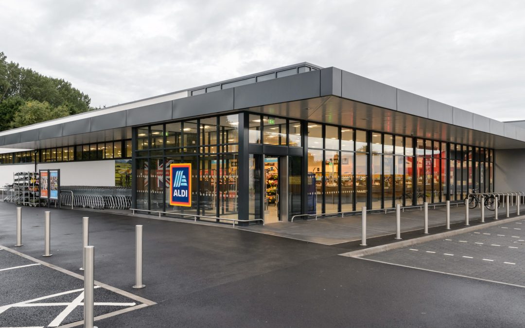 Aldi to invest £900m in 2027