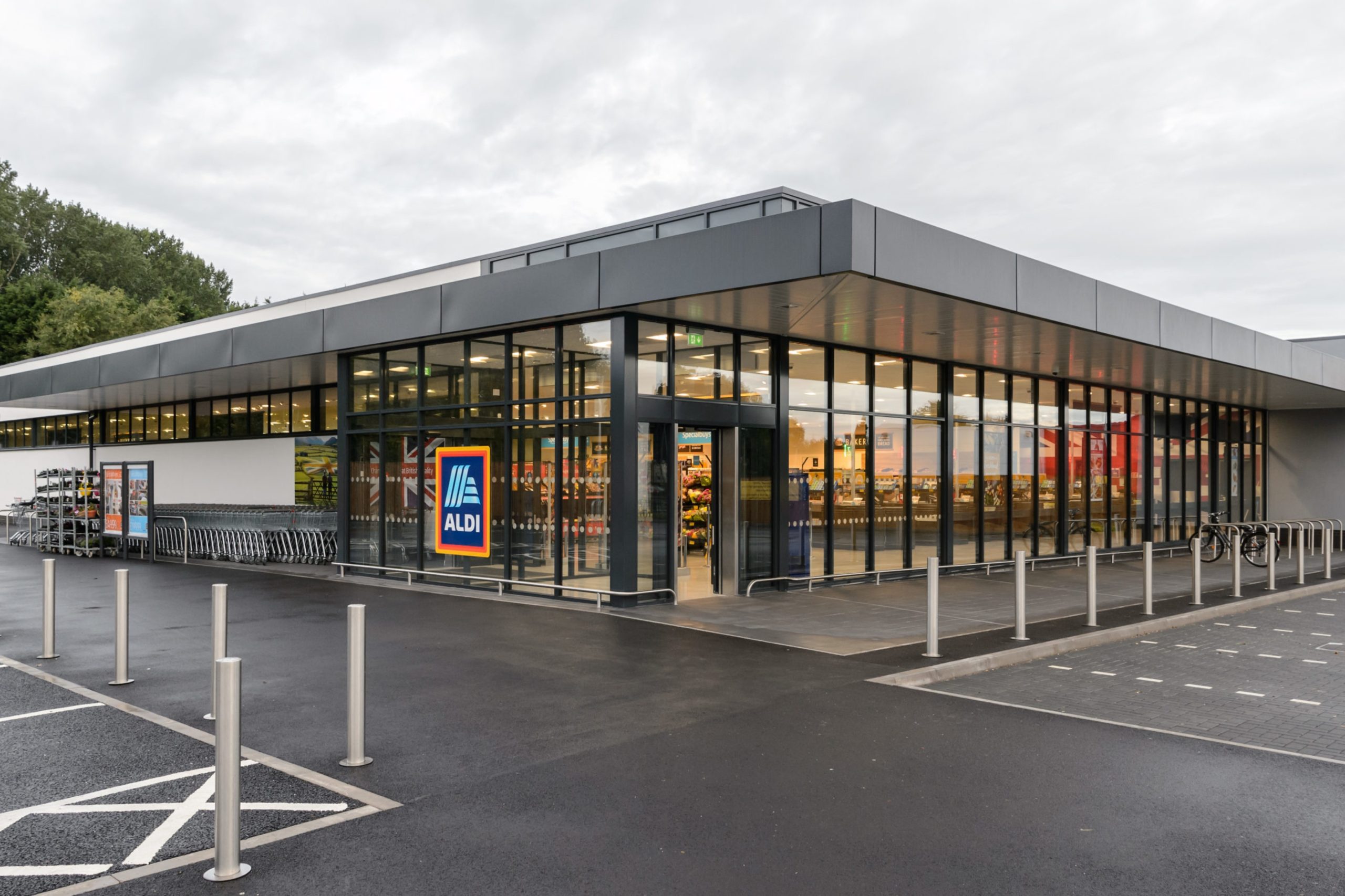 Aldi store (1)