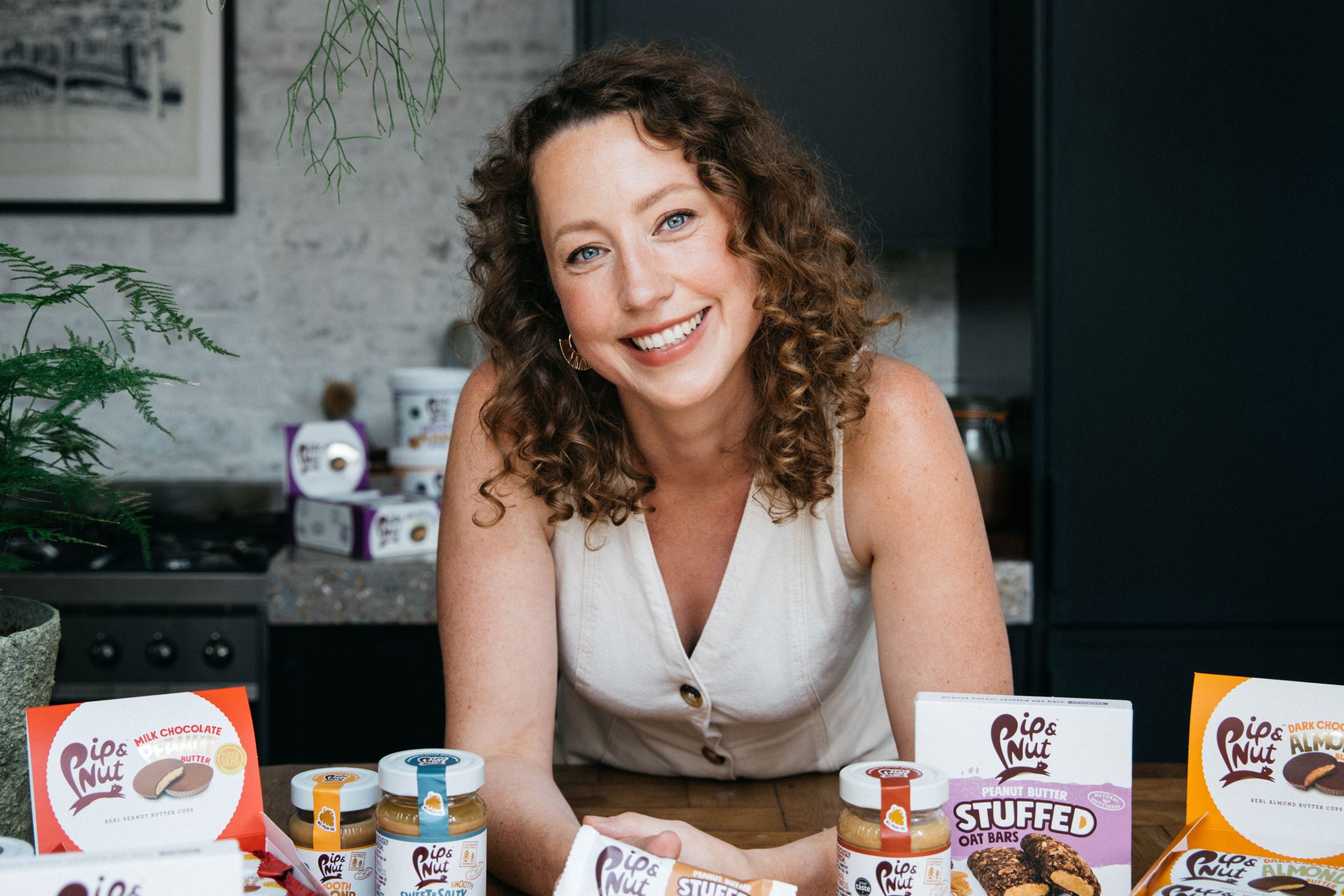 Pip Murray headshot – Pip & Nut