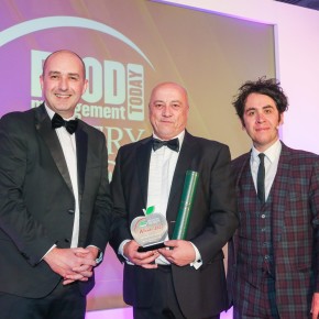 Best Ready To Eat Product: Winner - Tesco The Ultimate Scotch Eggs – Pilgrim’s UK. L-R: Rob Yandell of category partner Meat Management Magazine with David Lindars of BMPA on behalf of Pilgrims UK, and host Pete Firman.